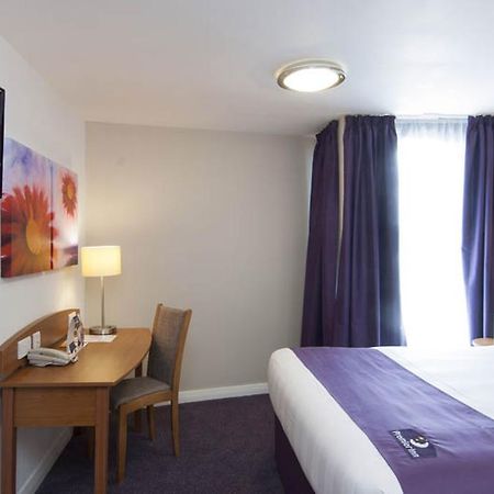 Premier Inn Cannock South Esterno foto