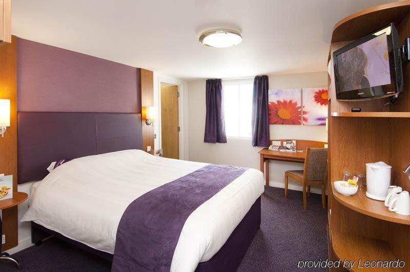 Premier Inn Cannock South Esterno foto